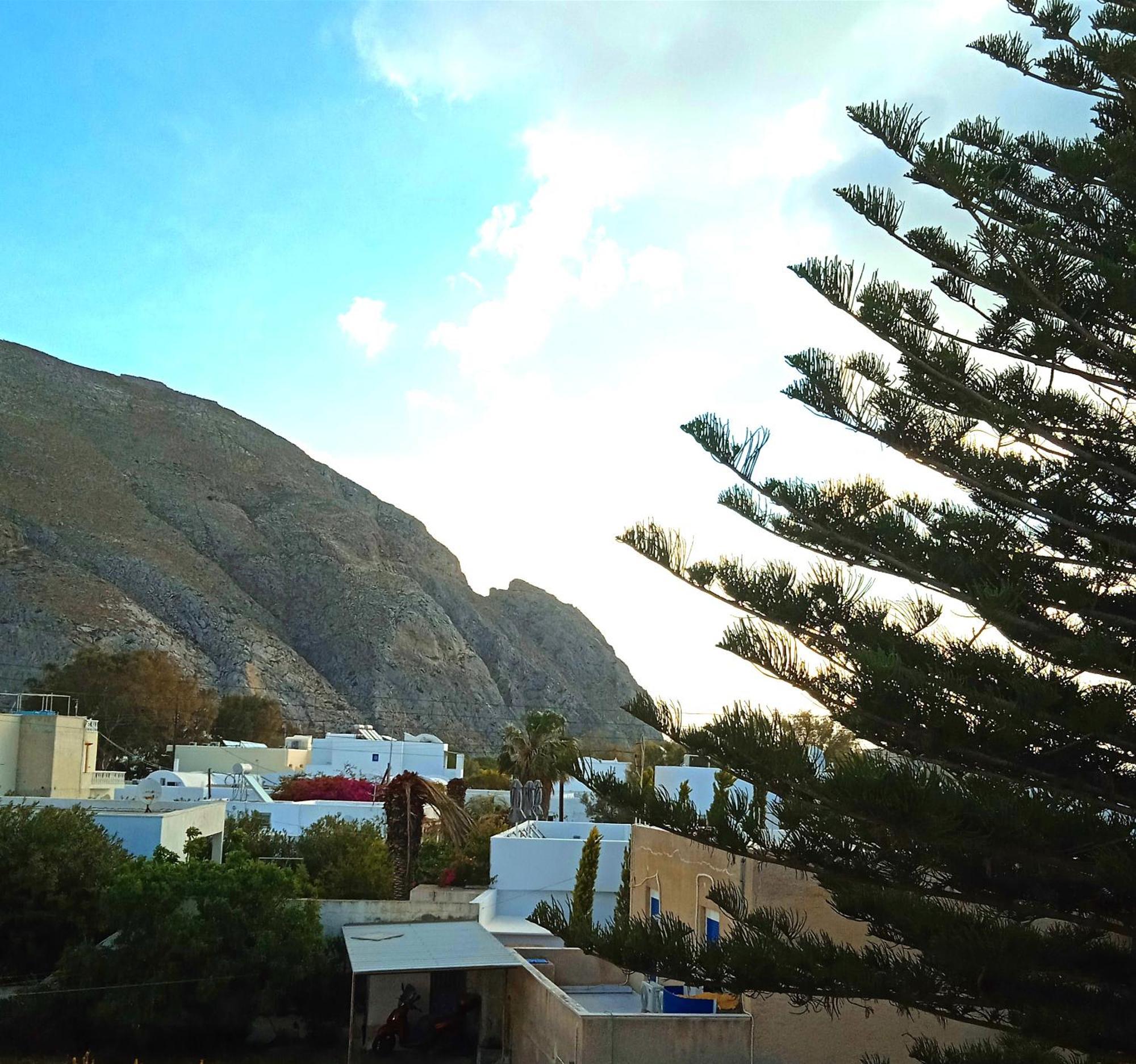 The Perissa (Santorini)